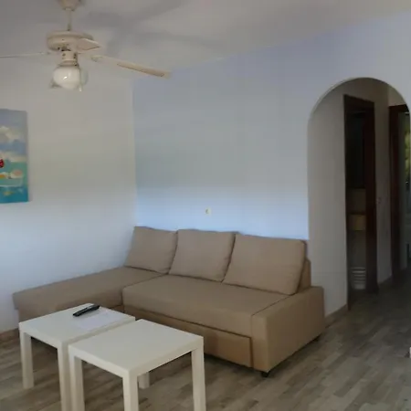 Son Bou Apartments Апартаменты